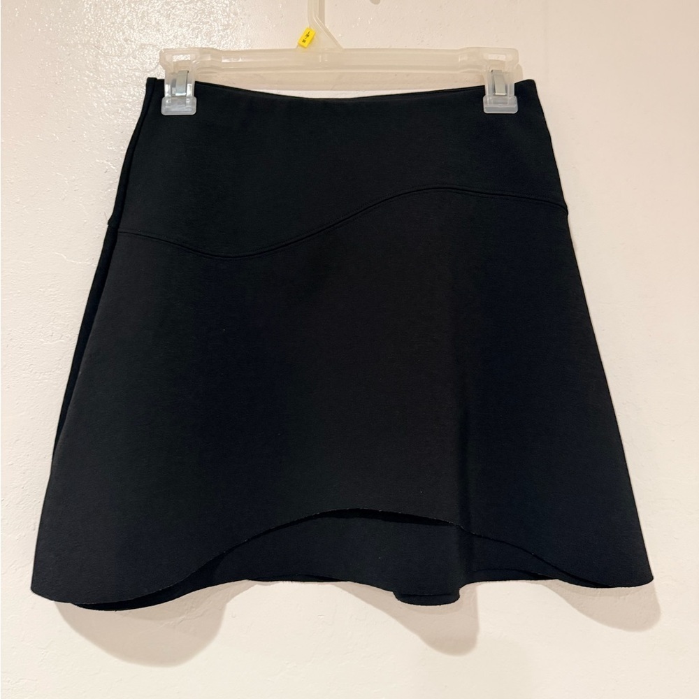 TOPSHOP Black Flared Mini Skirt size 4